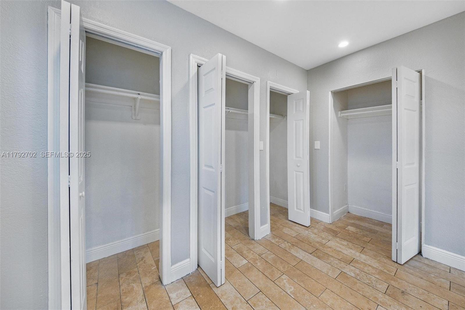 1131 NE 211th Street, Miami, FL 33179 photo 16