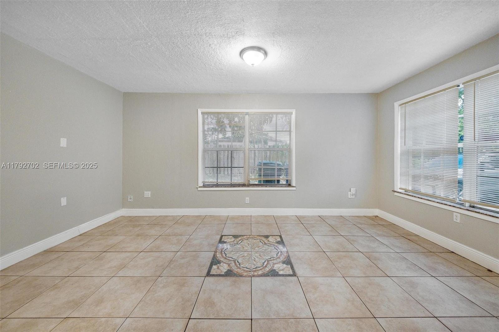 1131 NE 211th Street, Miami, FL 33179 photo 18