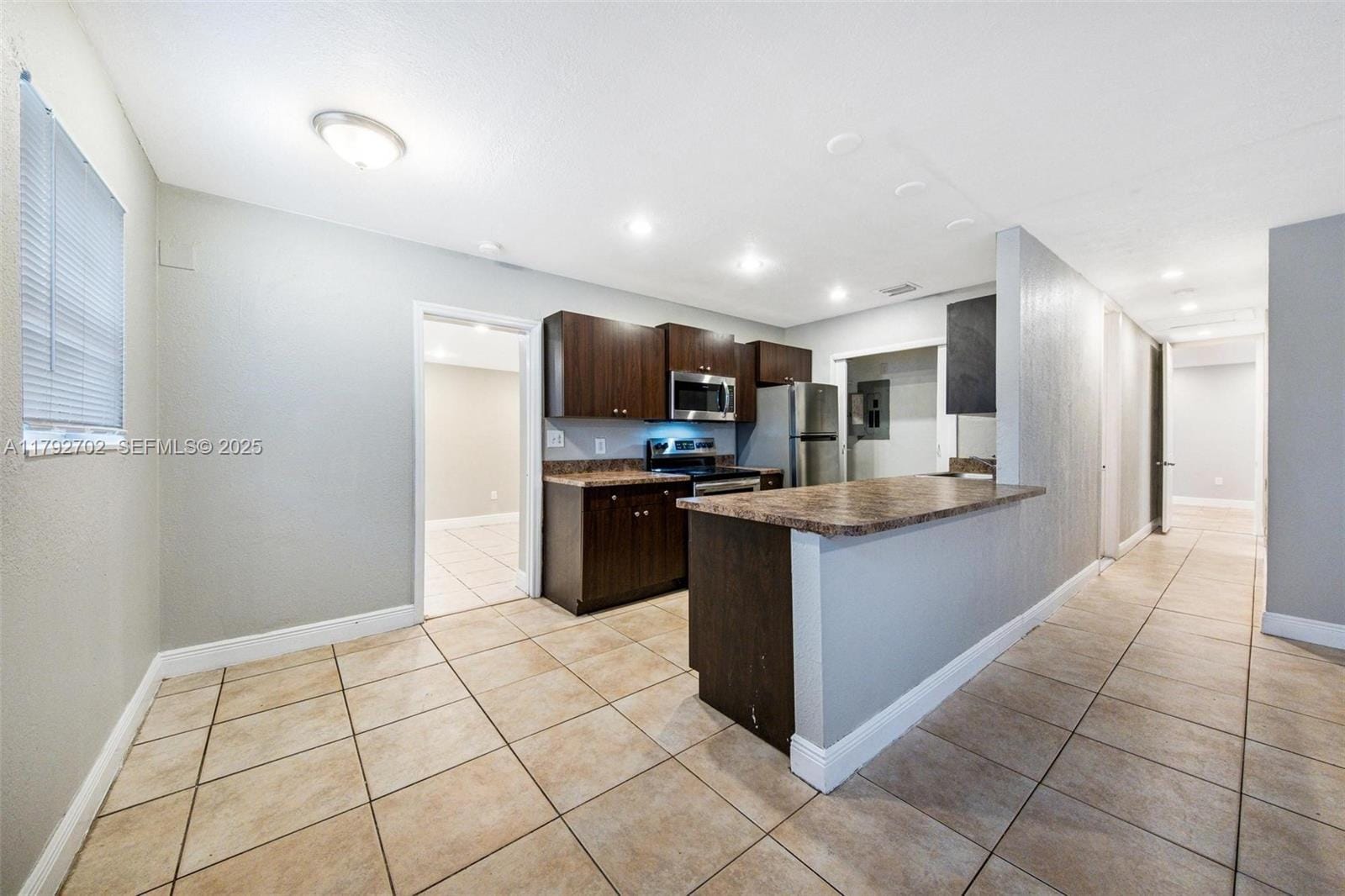 1131 NE 211th Street, Miami, FL 33179 photo 23