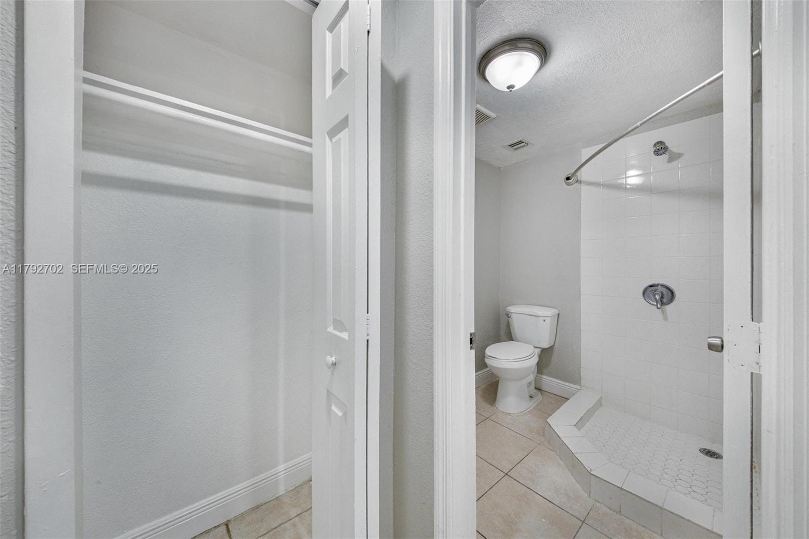 1131 NE 211th Street, Miami, FL 33179 photo 27