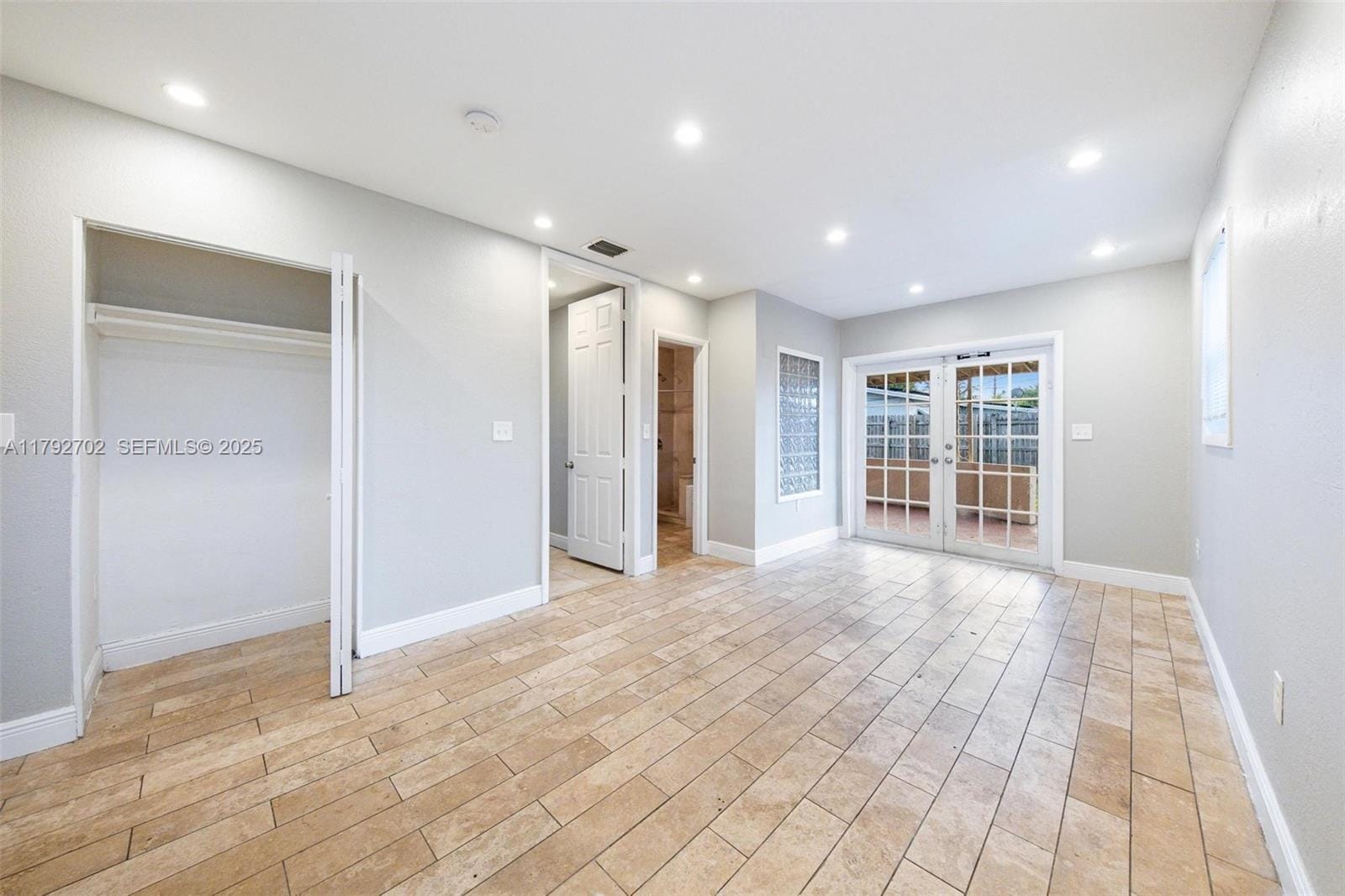 1131 NE 211th Street, Miami, FL 33179 photo 6