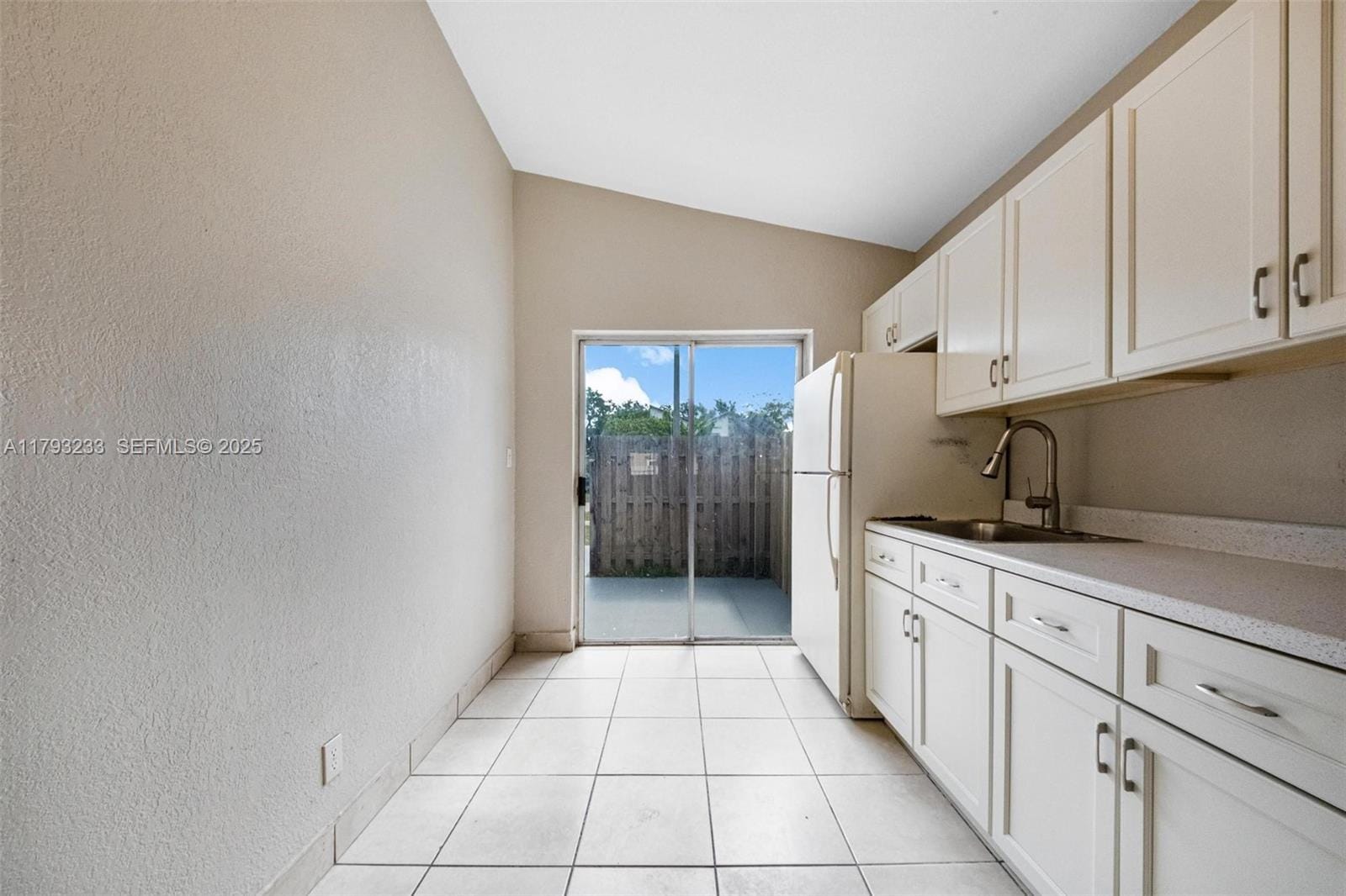 5411 SW 43rd Terrace, Dania Beach, FL 33314 photo 15