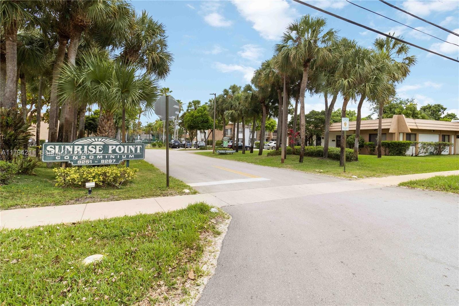 8281 SW 128th Street 205, Pinecrest, FL 33156 photo 2