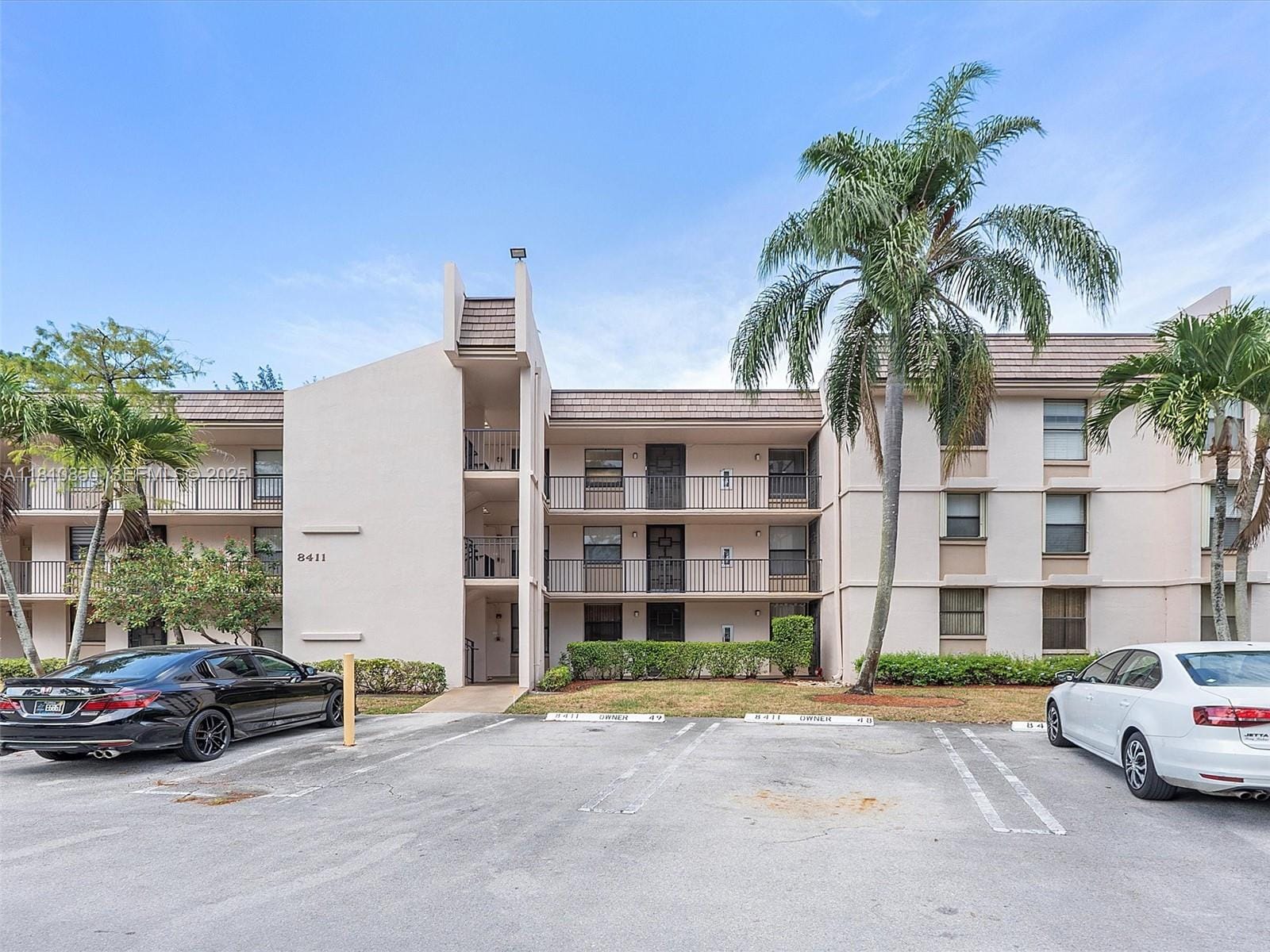 8411 Forest Hills Drive 307, Coral Springs, FL 33065