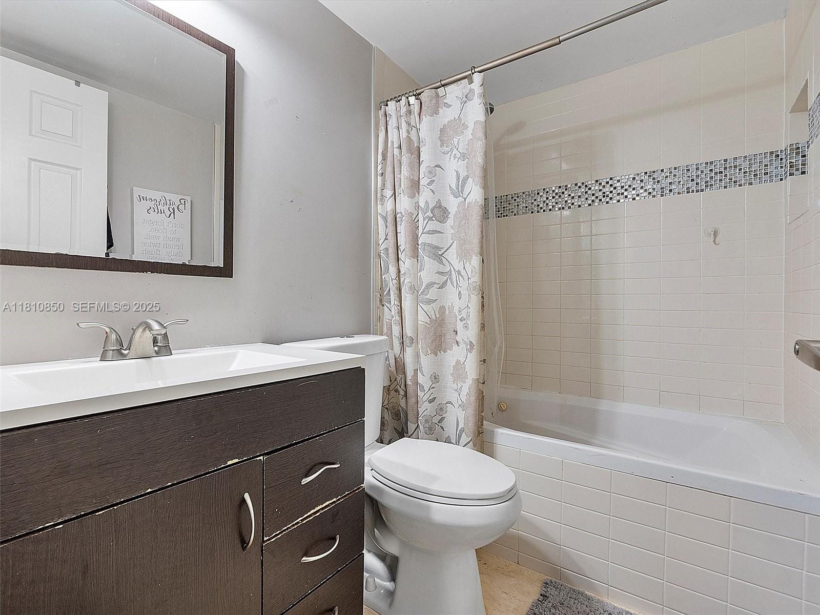 8411 Forest Hills Drive 307 — photo 11