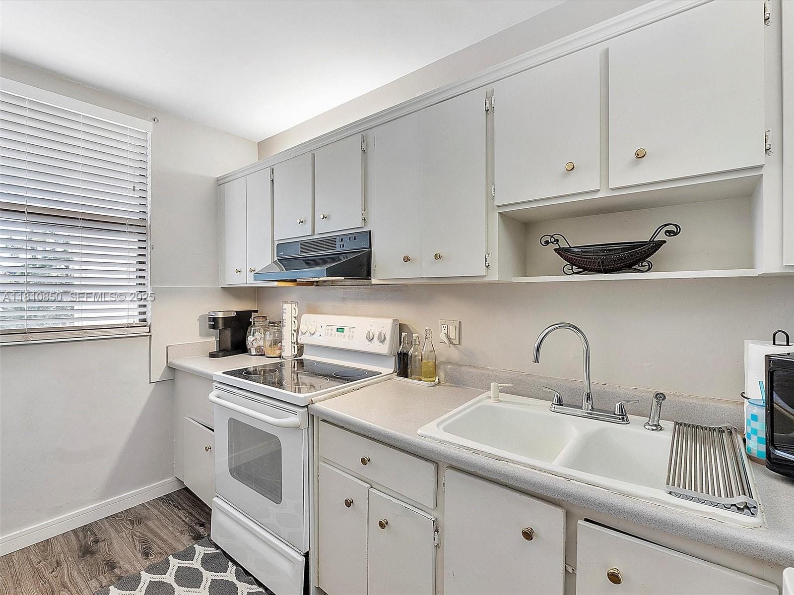 8411 Forest Hills Drive 307 — photo 7