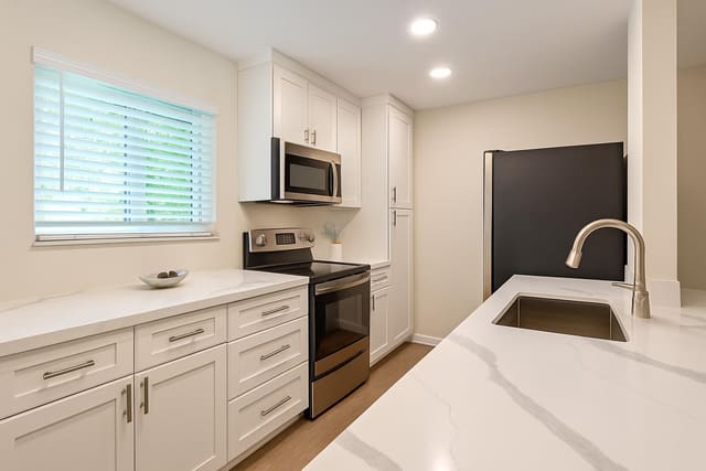 900 SW 9th Street Circle S 206, sold in Boca Terrace, Boca Raton, FL