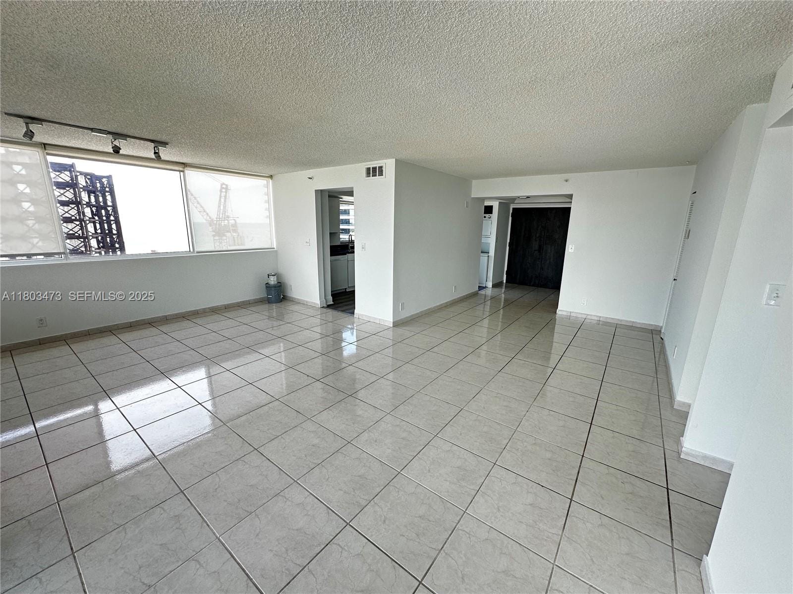 3411 Indian Creek Drive 1101 — photo 6