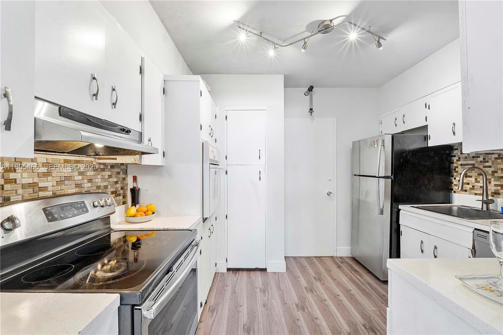 900 Bay Drive 210, Miami Beach, FL 33141 photo 14