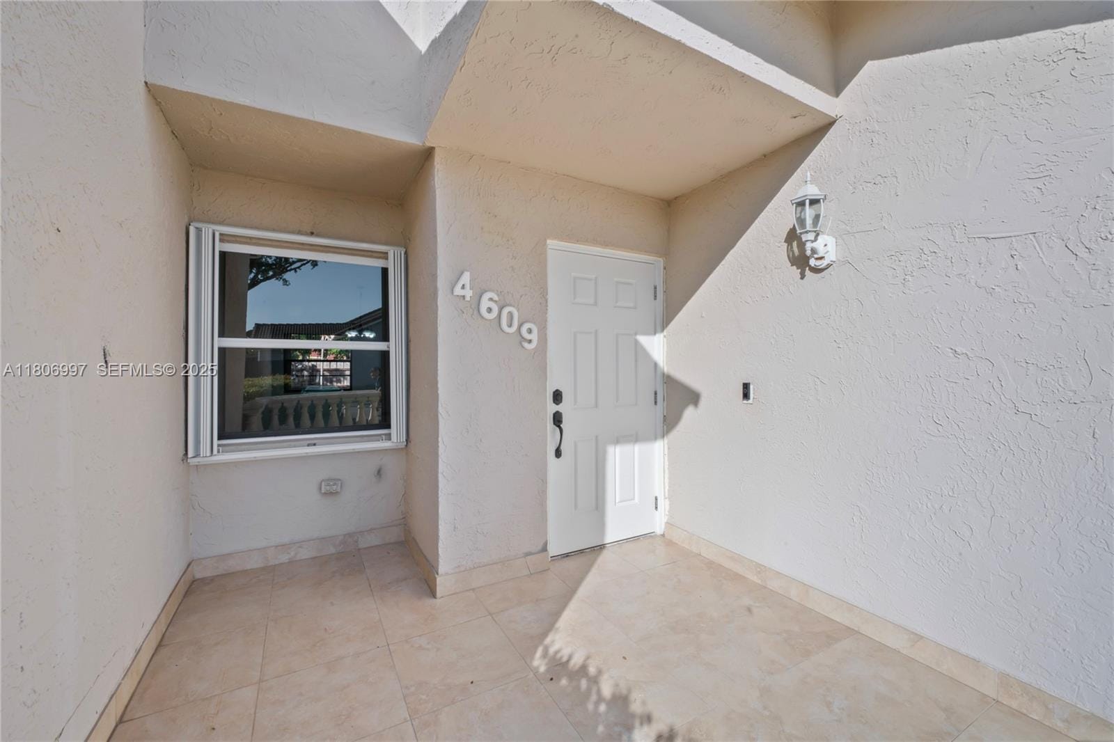4609 SW 143rd Place, Miami, FL 33175 photo 6