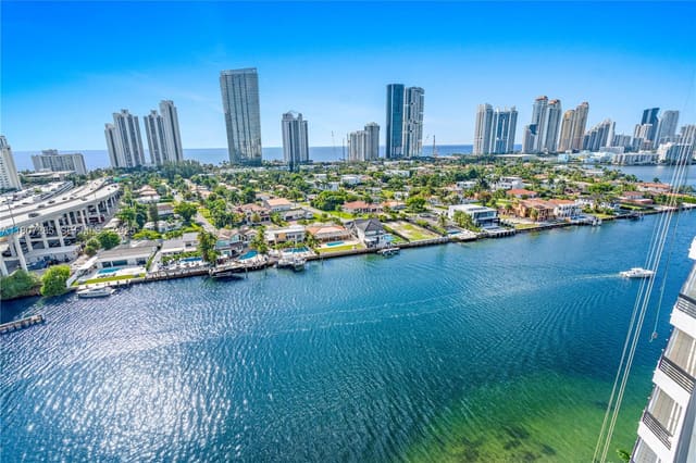 19195 NE 36th Court 1909, Aventura, FL 33180