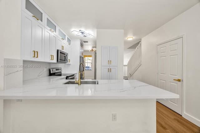 2928 SE 2nd Street 5, sold in Fiji Condo No 3, Homestead, FL