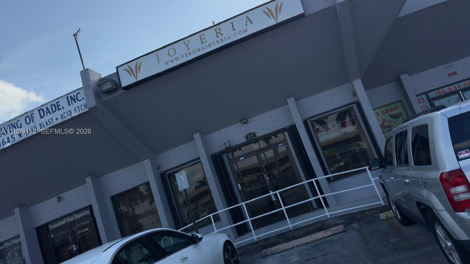 3960 W 16th Avenue 204, Hialeah, FL 33012, Hialeah