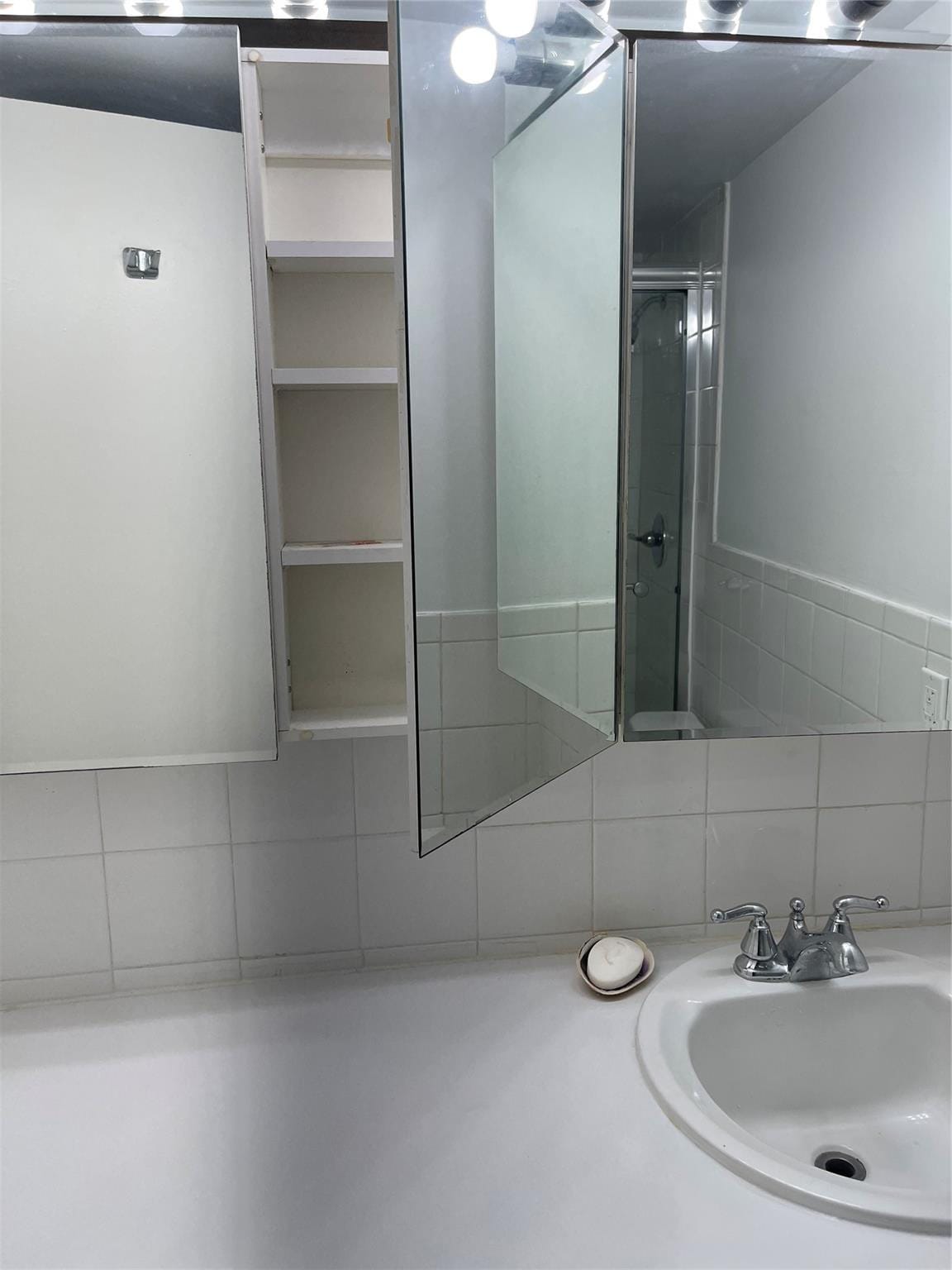 8405 NW 61st Street D-109 — photo 9
