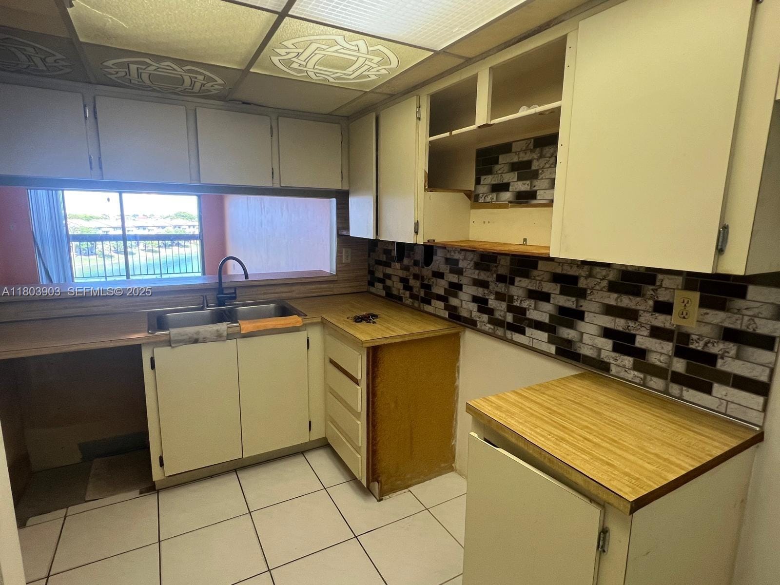 10290 NW 9th St Circle 512, Miami, FL 33172 photo 12