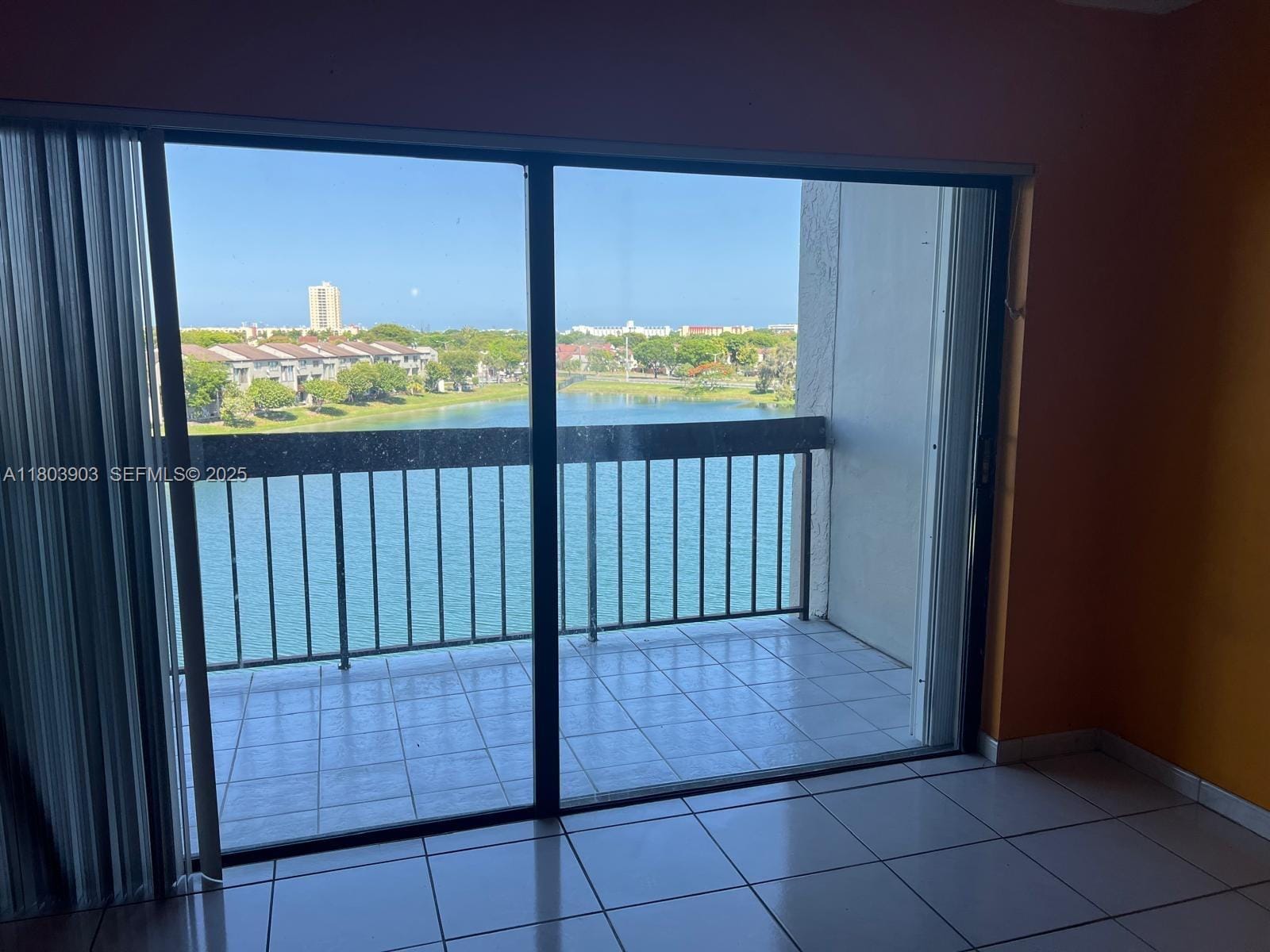10290 NW 9th St Circle 512, Miami, FL 33172 photo 6