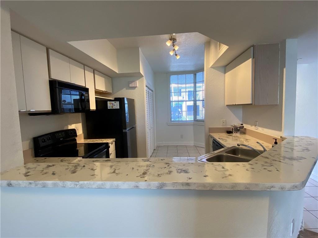 735 SW 148th Avenue 1711 — photo 7
