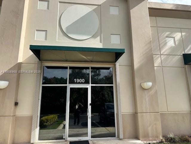 1900 N Commerce Parkway, Weston, FL 33326