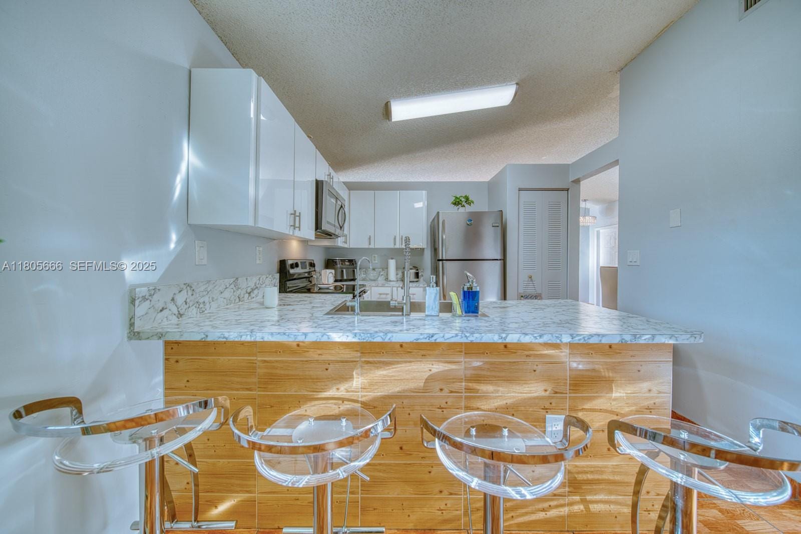 6755 NW 199th Street, Hialeah, FL 33015 photo 10