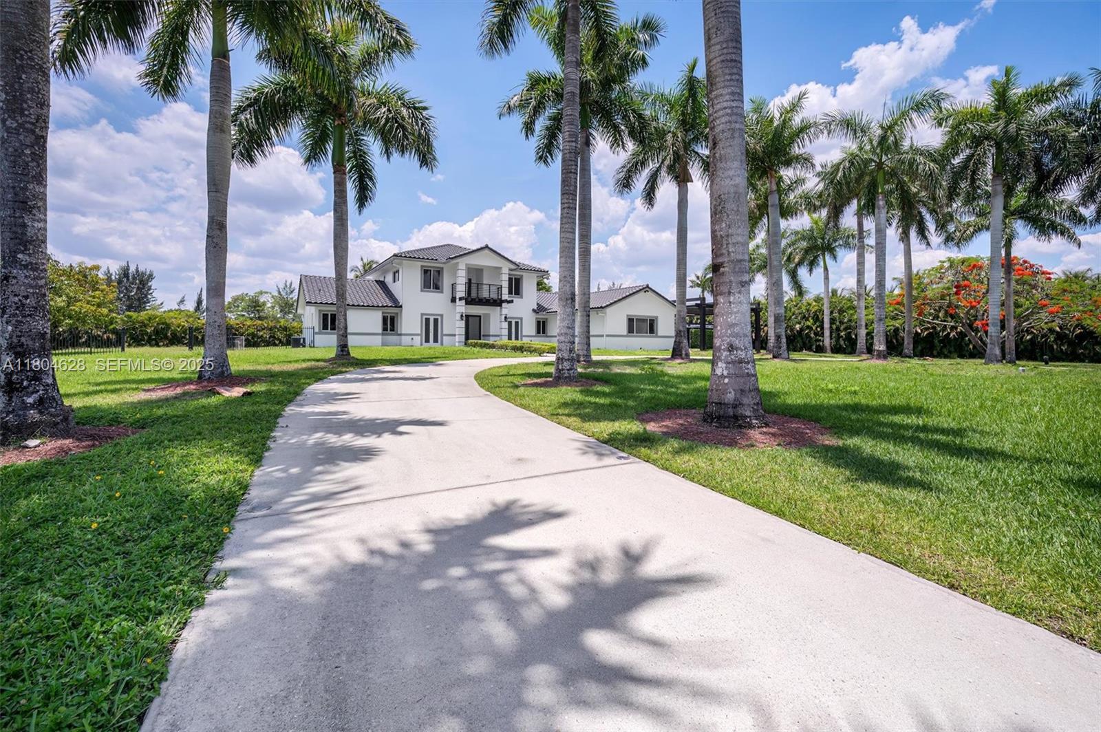 5121 SW 210th Terrace, Southwest Ranches, FL 33332, Southwest Ranches