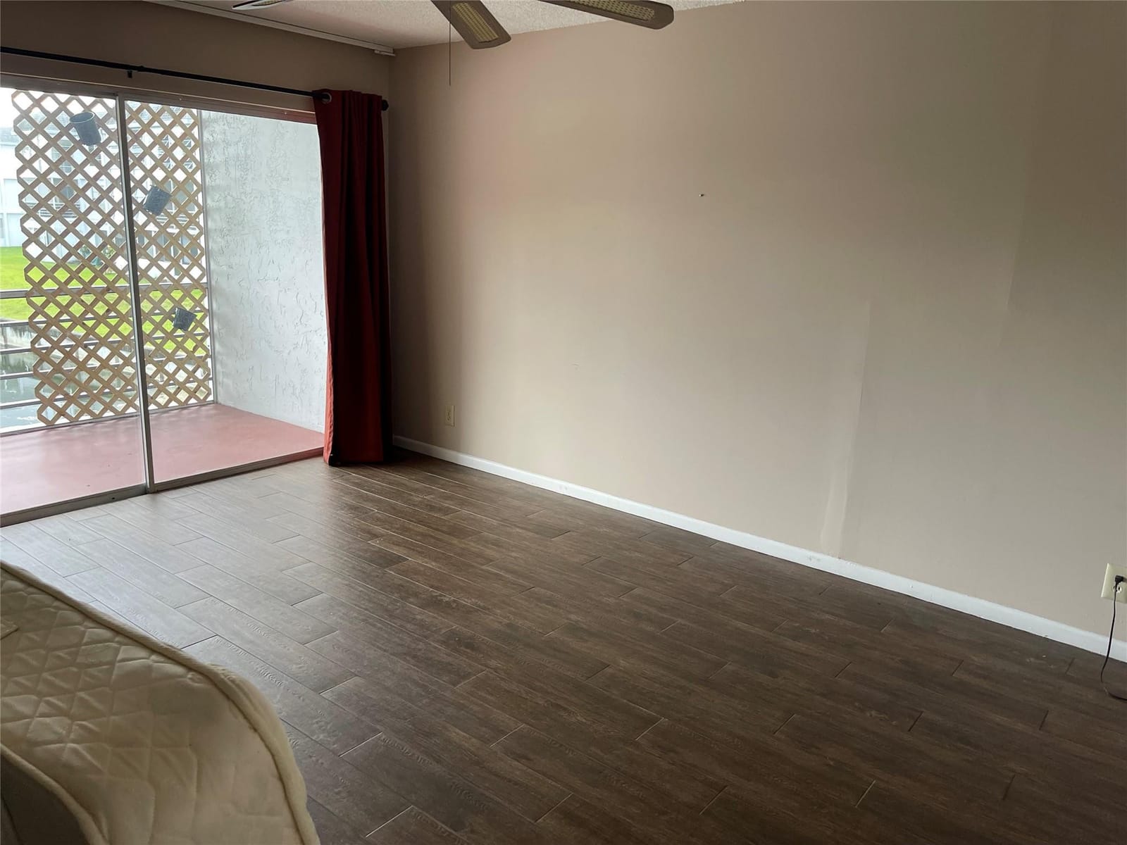 8205 NW 61st Street B-208 — photo 10