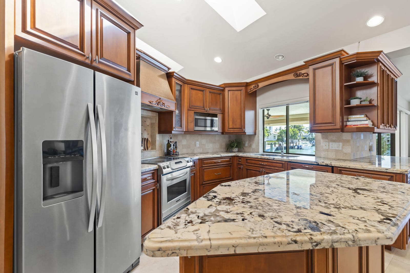 3819 N Ocean Drive, Singer Island, FL 33404 photo 21