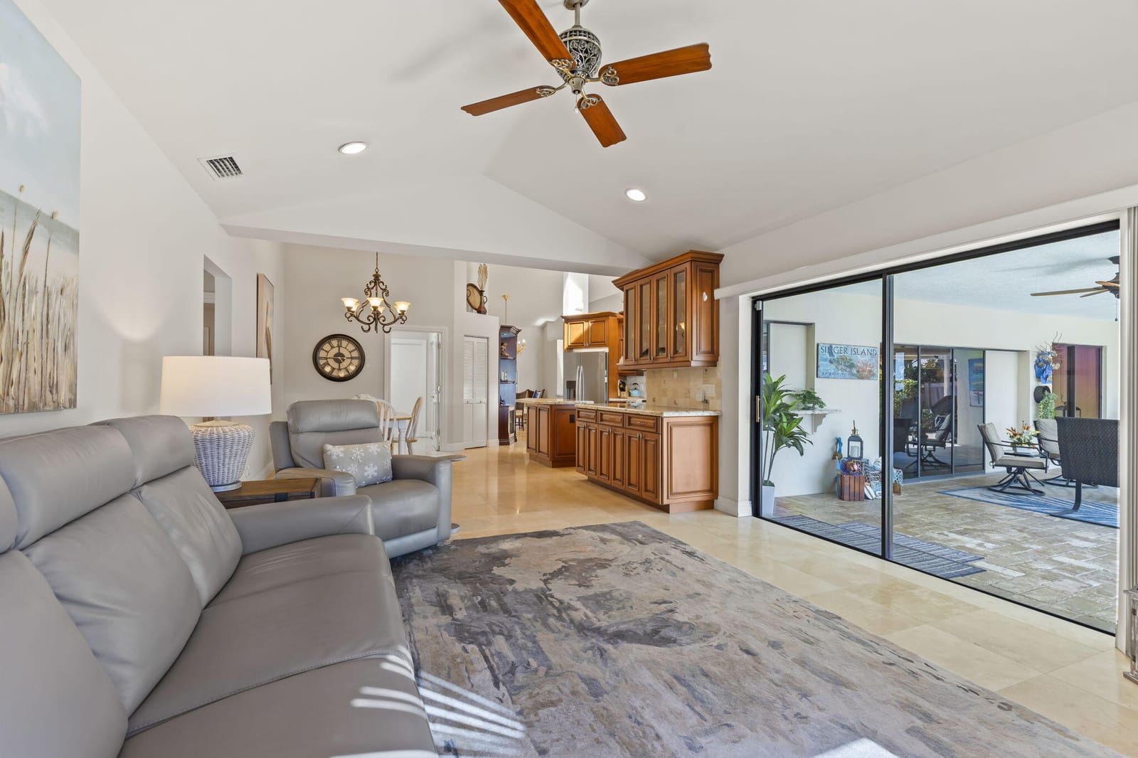 3819 N Ocean Drive, Singer Island, FL 33404 photo 26