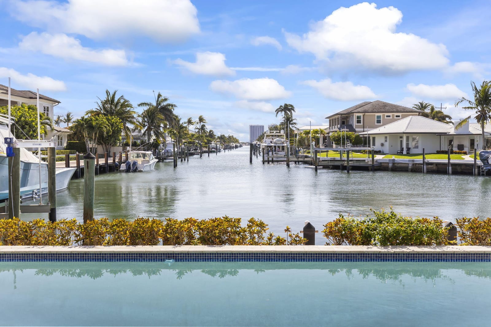 3819 N Ocean Drive — photo 8