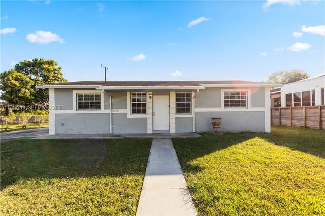 11470 SW 199th Street, Miami, FL 33157