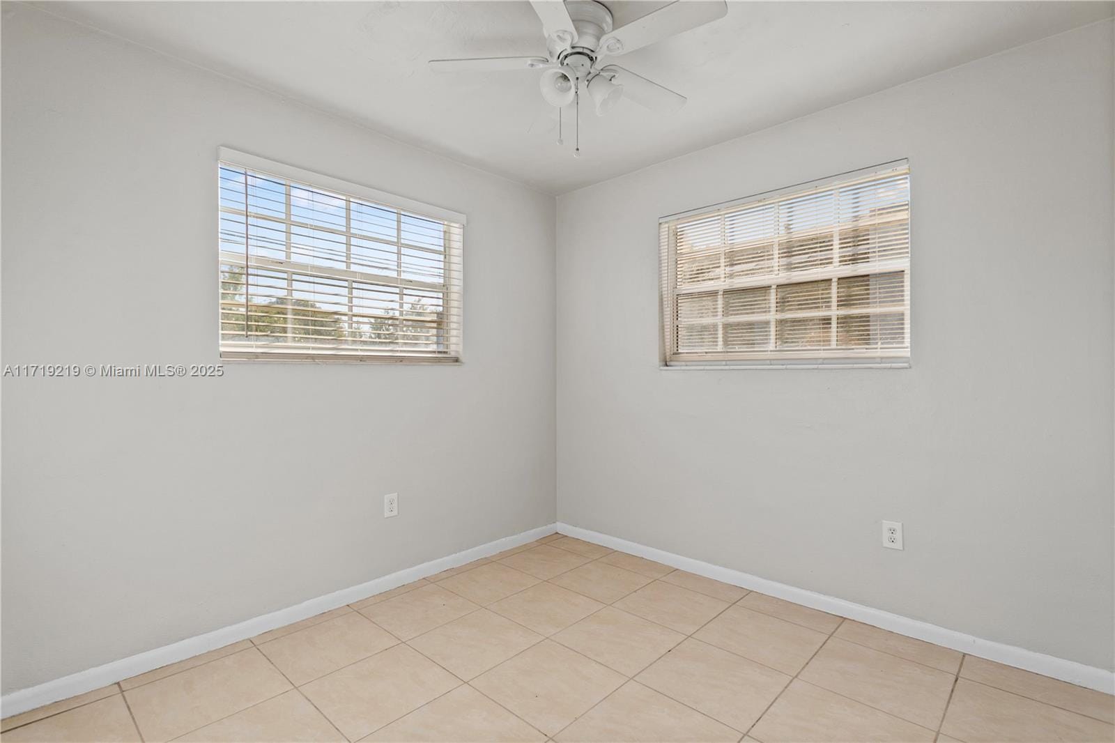 11470 SW 199th Street, Miami, FL 33157 photo 6
