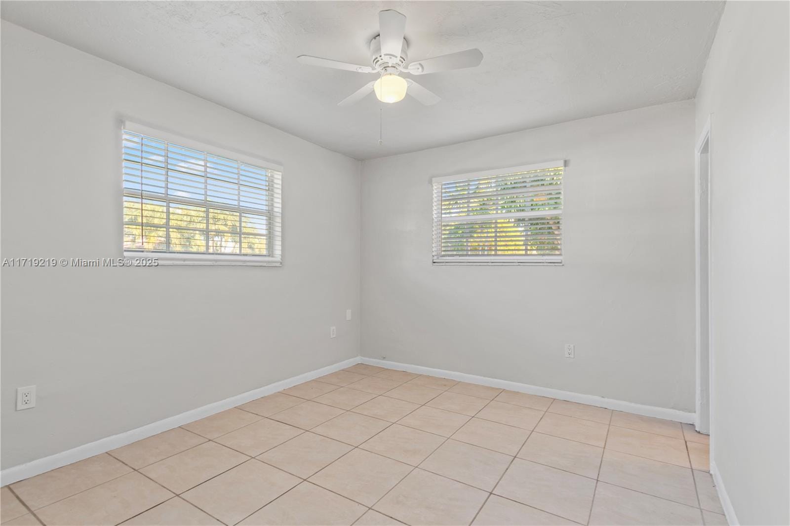 11470 SW 199th Street, Miami, FL 33157 photo 7