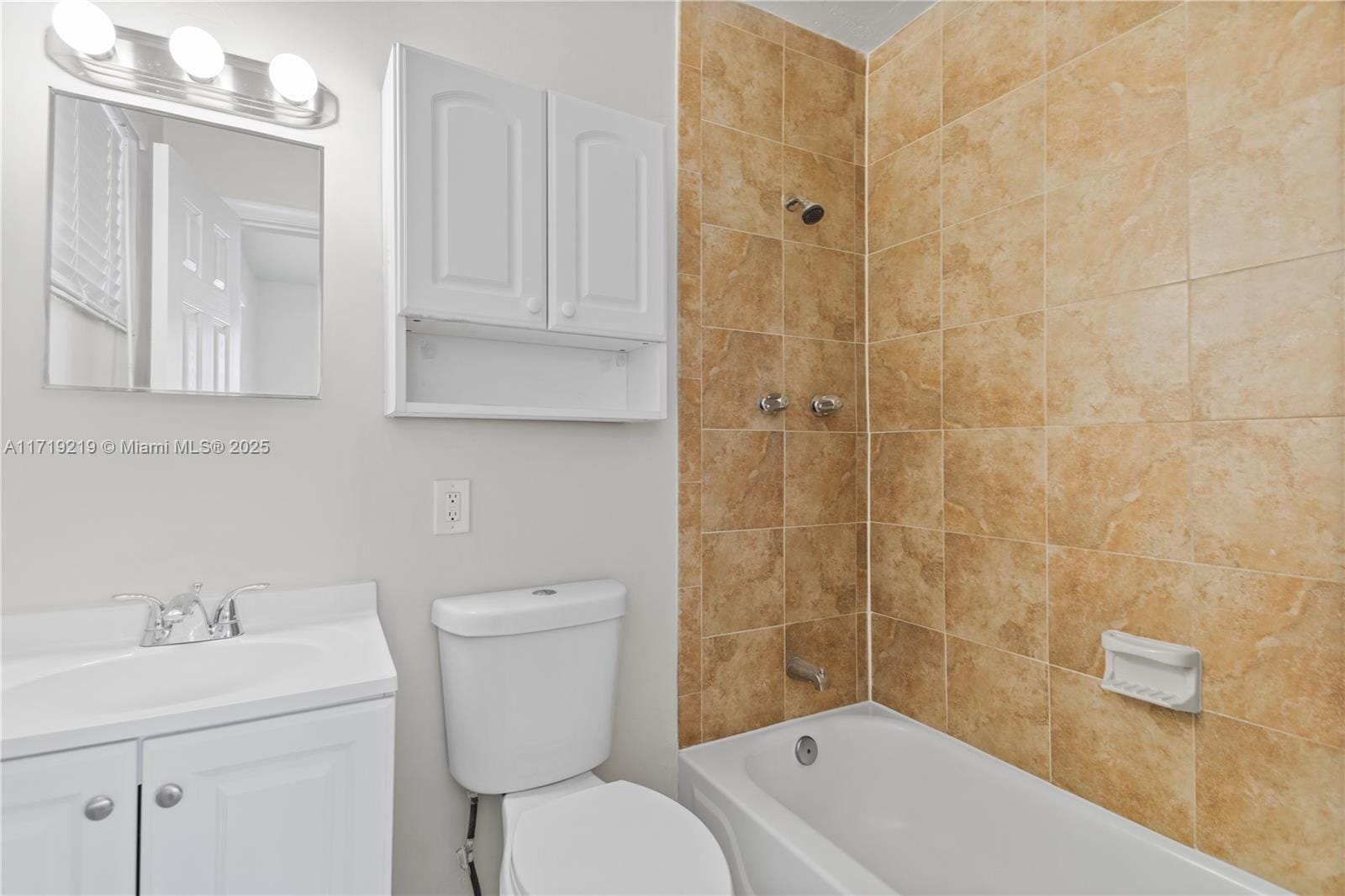 11470 SW 199th Street, Miami, FL 33157 photo 8