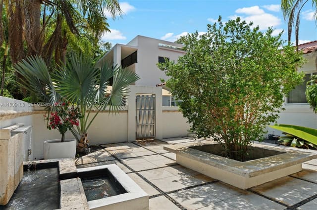 1771 Wa Kee Na Drive, sold in Natoma Park, Miami, FL