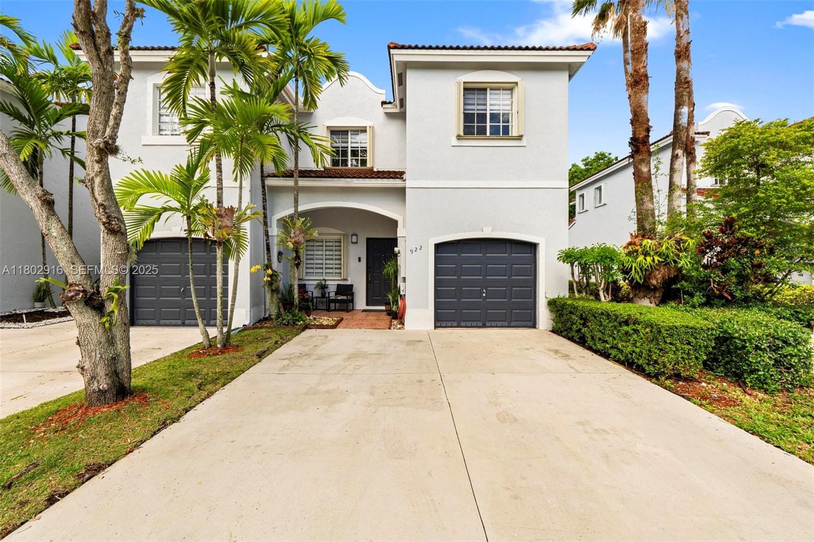 922 SW 148th Place, Miami, FL 33194