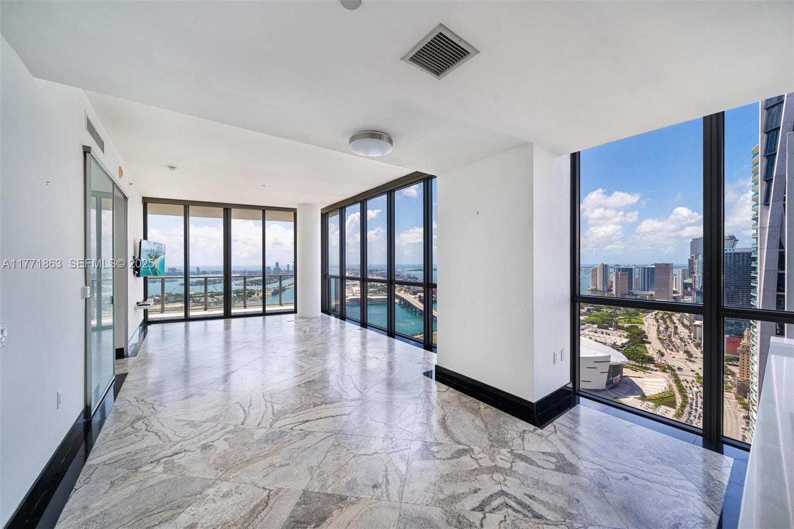 1100 Biscayne Boulevard 4901, Miami, FL 33132 photo 14