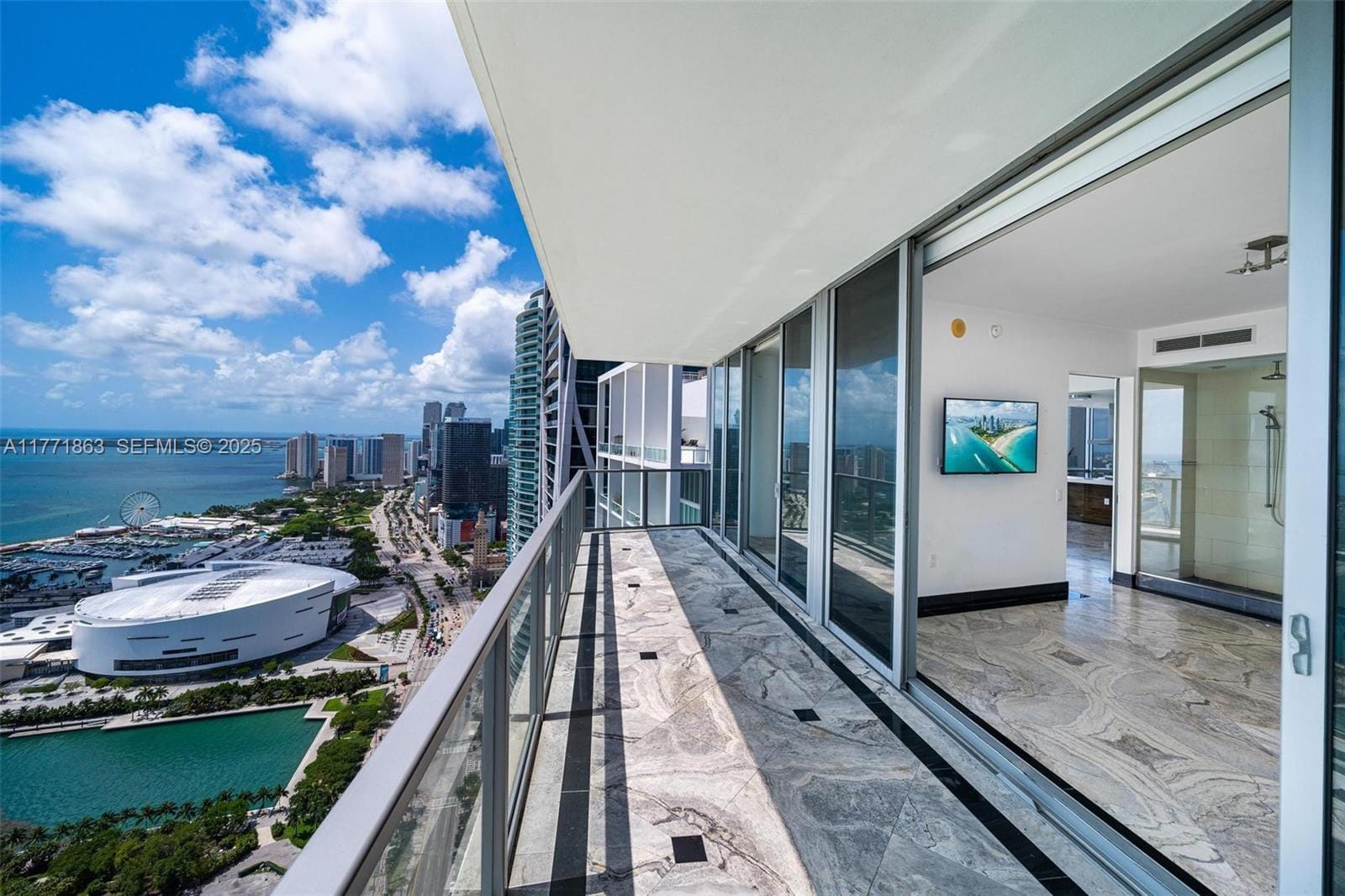 1100 Biscayne Boulevard 4901, Miami, FL 33132 photo 4