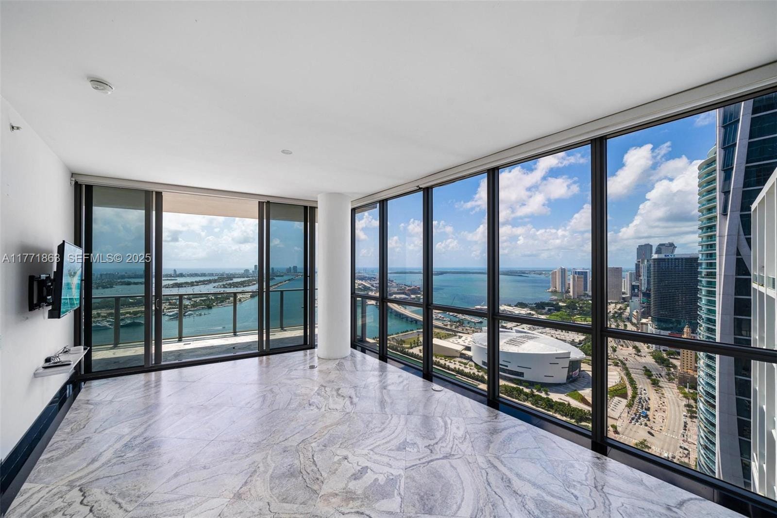 1100 Biscayne Boulevard 4901, Miami, FL 33132 photo 6