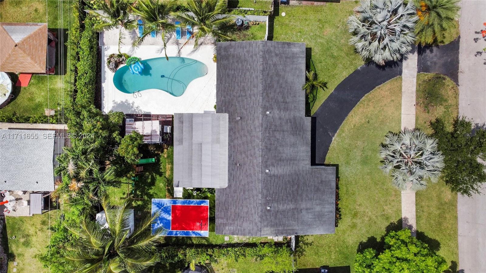 18641 Belview Drive, Cutler Bay, FL 33157