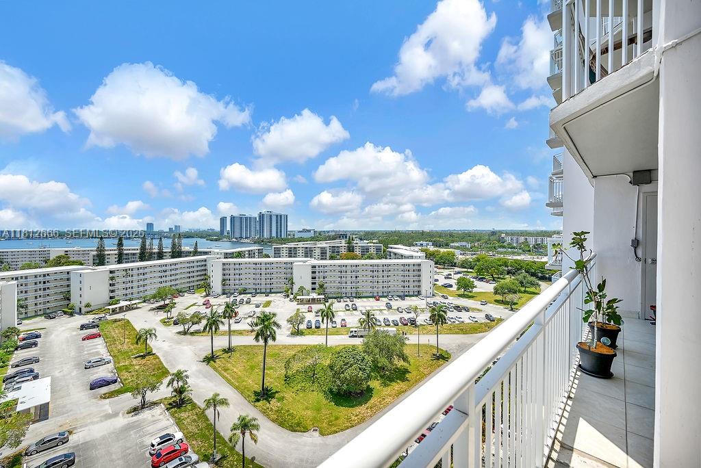 18041 Biscayne Boulevard 1201, Aventura, FL 33160, Aventura