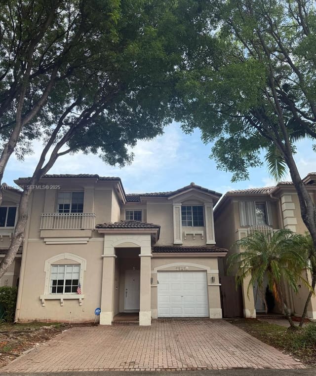 11218 NW 73rd Terrace, Doral, FL 33178