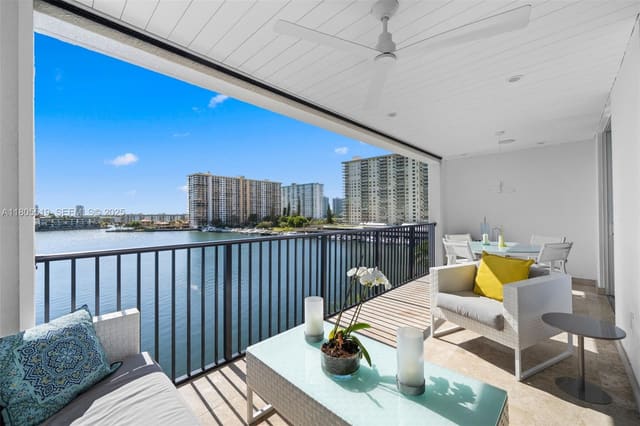 17100 N Bay Road 1608, Sunny Isles Beach, FL 33160