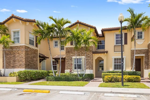 9153 SW 227th Street 3, Cutler Bay, FL 33190