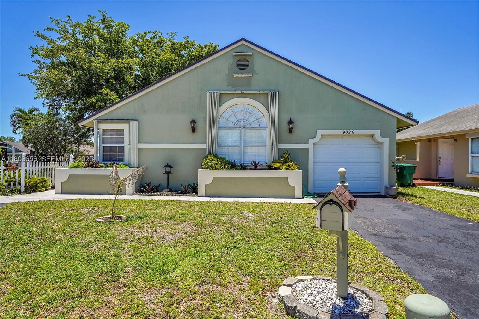 9828 SW 58th Court, Cooper City, FL 33328