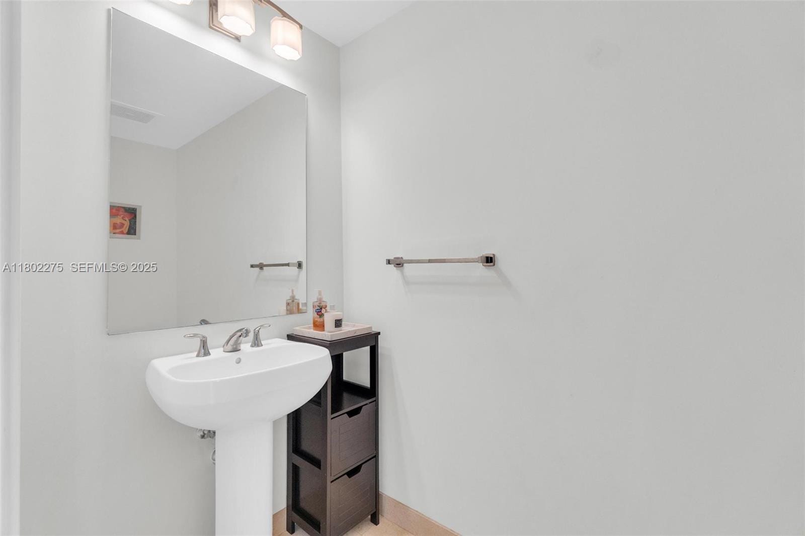 1060 Brickell Avenue 615, Miami, FL 33131 photo 17