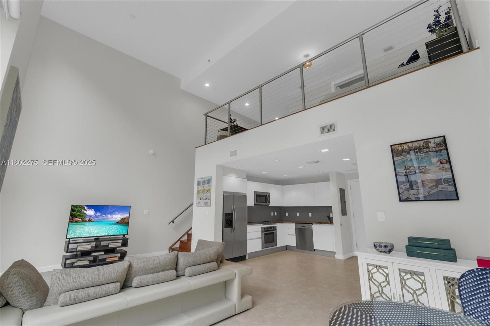 1060 Brickell Avenue 615, Miami, FL 33131 photo 3