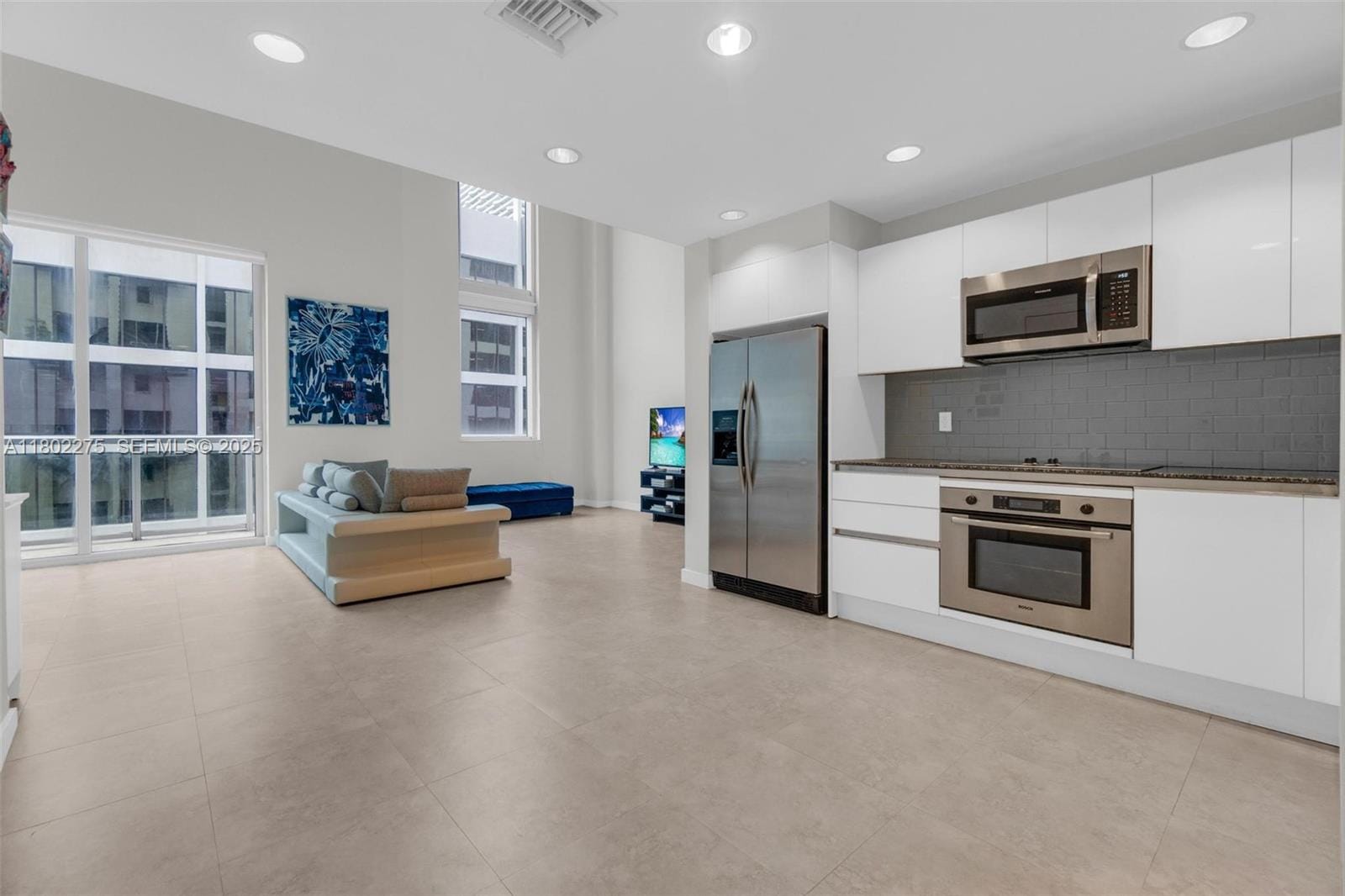 1060 Brickell Avenue 615, Miami, FL 33131 photo 4