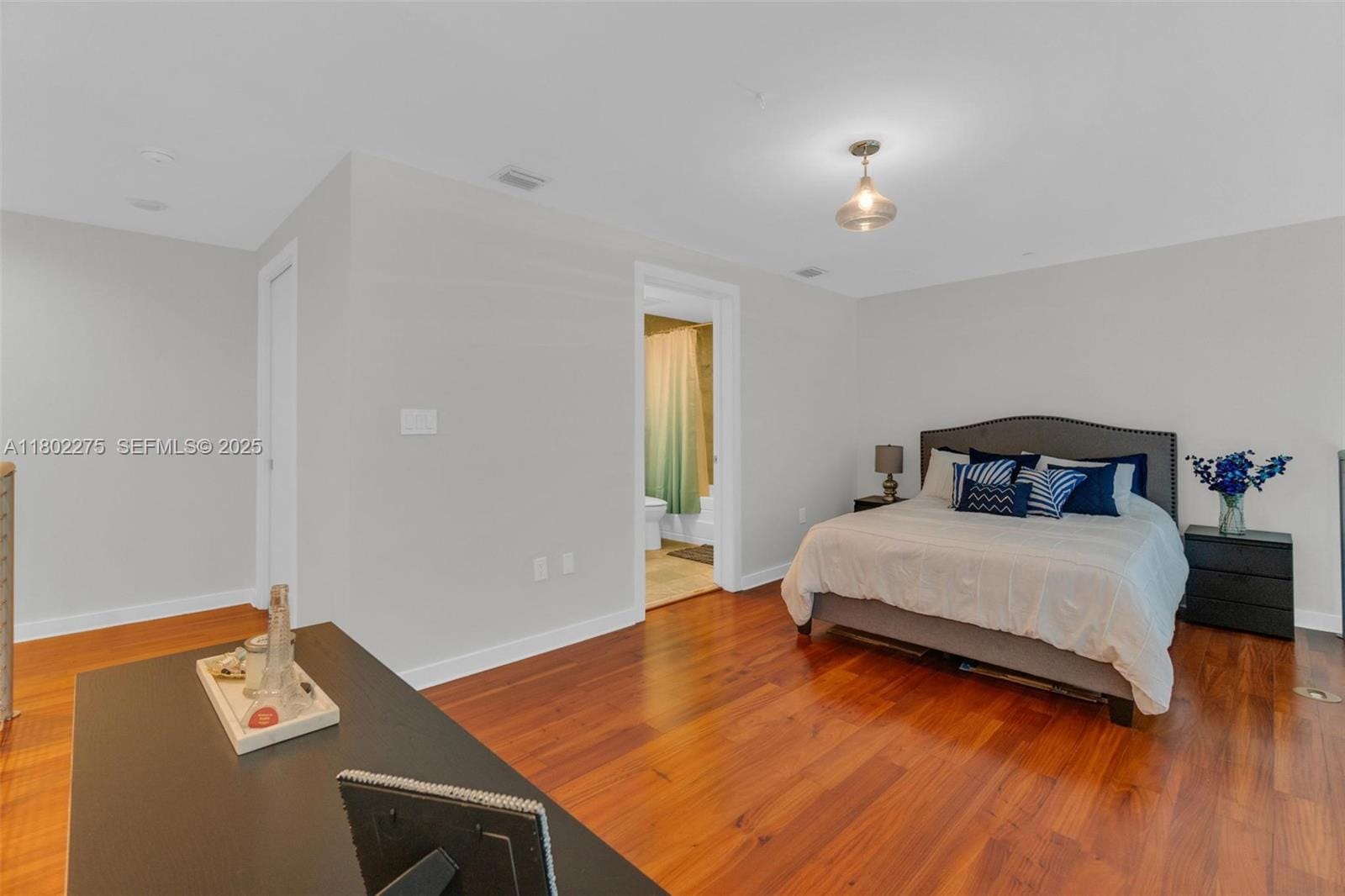 1060 Brickell Avenue 615, Miami, FL 33131 photo 9