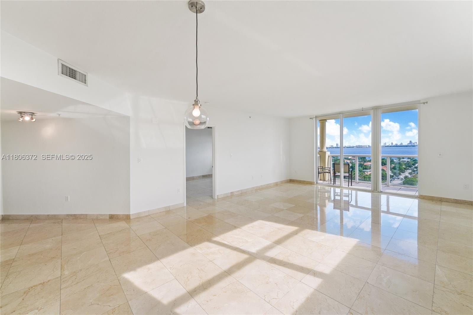1625 Kennedy Causeway PH106, North Bay Village, FL 33141 photo 6