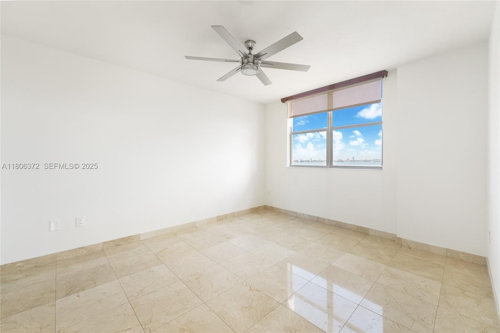 1625 Kennedy Causeway PH106, North Bay Village, FL 33141 photo 9