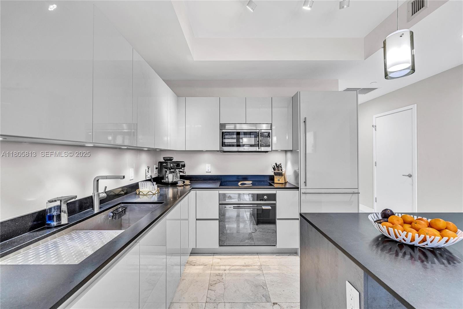 1010 Brickell Avenue 4809, Miami, FL 33131 photo 12